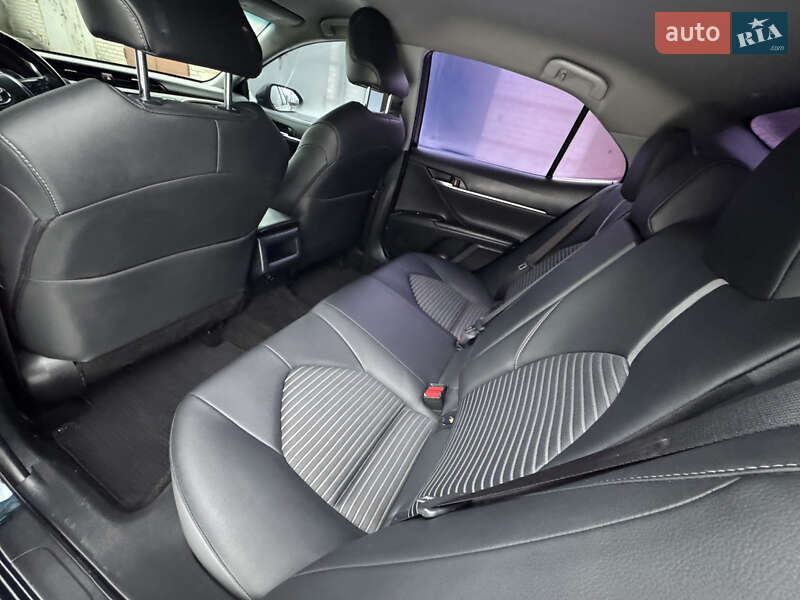 Седан Toyota Camry 2018 в Запоріжжі фото 29 Седан Toyota Camry 2018 в Запоріжжі