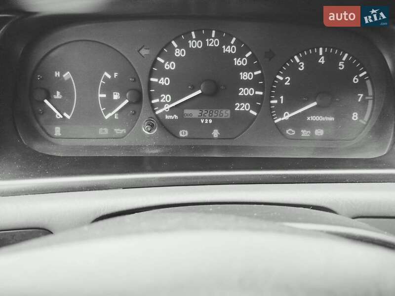 Седан Toyota Camry 1996 в Одесі