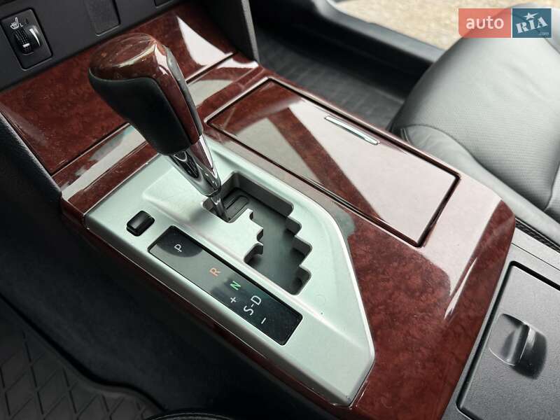 Седан Toyota Camry 2011 в Дніпрі