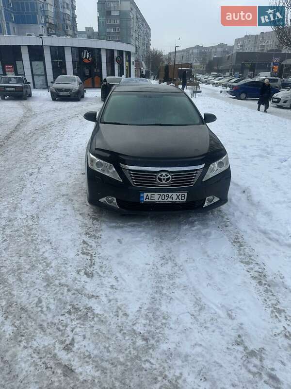 Седан Toyota Camry 2012 в Новомосковську