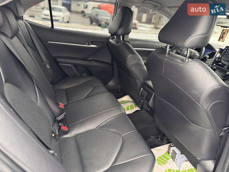 Седан Toyota Camry 2021 в Харкові фото 16 Седан Toyota Camry 2021 в Харкові