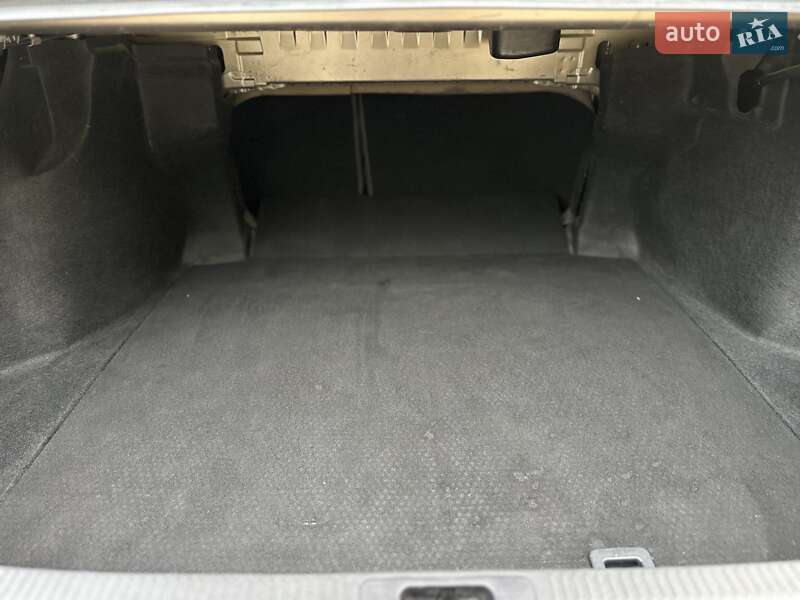 Седан Toyota Camry 2017 в Одессе