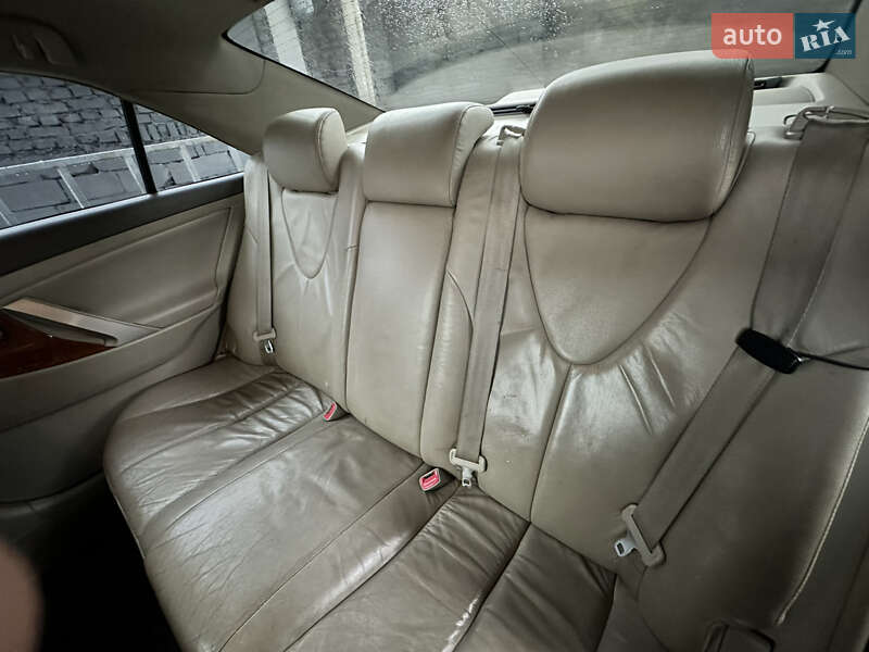 Седан Toyota Camry 2008 в Харькове