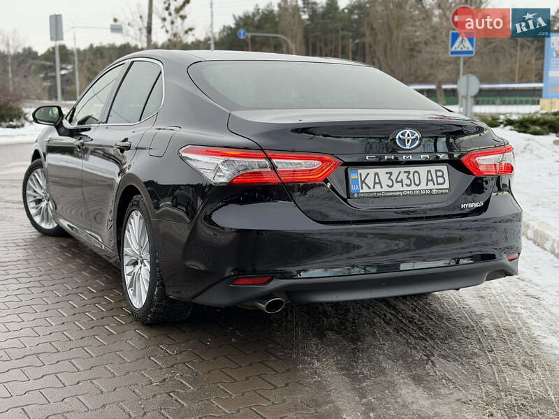 Седан Toyota Camry 2019 в Киеве фото 8 Седан Toyota Camry 2019 в Киеве