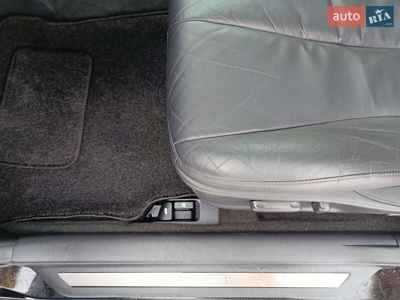 Седан Toyota Camry 2006 в Харькове