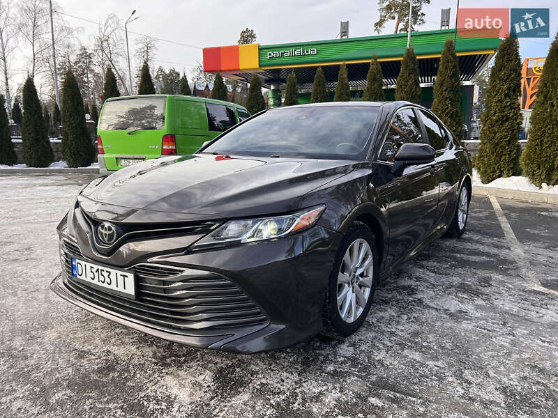 Toyota Camry 2018