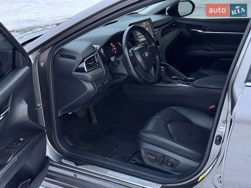 Седан Toyota Camry 2022 в Києві фото 40 Седан Toyota Camry 2022 в Києві