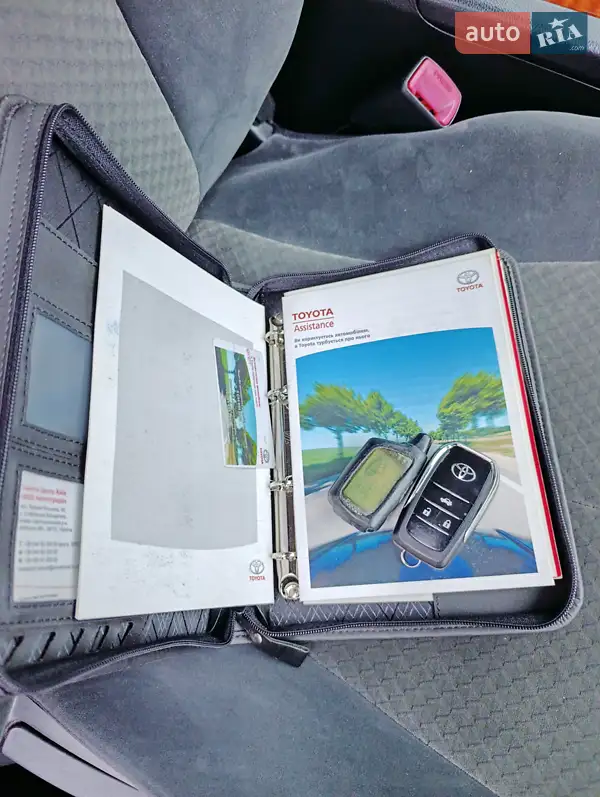 Седан Toyota Camry 2008 в Вышгороде документ