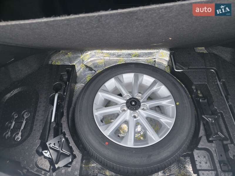 Седан Toyota Camry 2012 в Кропивницькому фото 37 Седан Toyota Camry 2012 в Кропивницькому