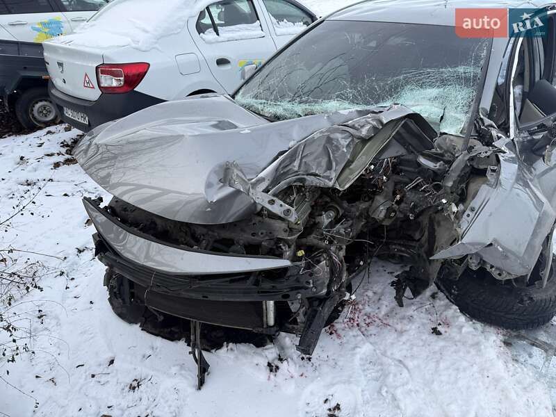 Седан Toyota Camry 2021 в Луцке фото 12 Седан Toyota Camry 2021 в Луцке