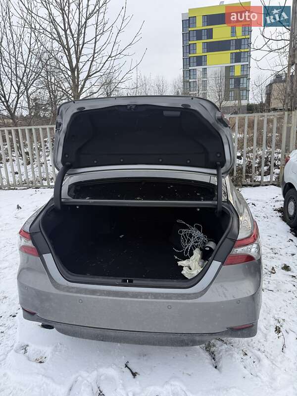 Седан Toyota Camry 2021 в Луцке фото 14 Седан Toyota Camry 2021 в Луцке