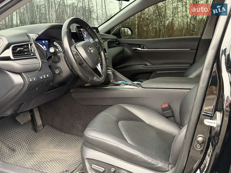 Седан Toyota Camry 2021 в Києві фото 26 Седан Toyota Camry 2021 в Києві