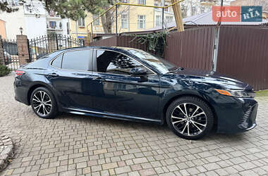 Седан Toyota Camry 2017 в Одесі