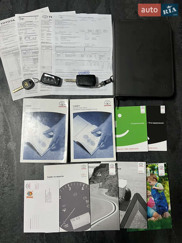 Седан Toyota Camry 2017 в Виннице