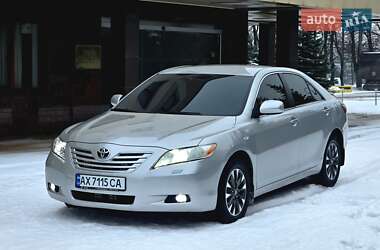 Седан Toyota Camry 2008 в Харькове