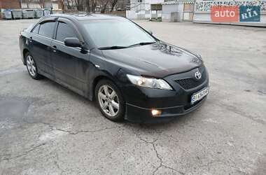 Седан Toyota Camry 2008 в Полтаве