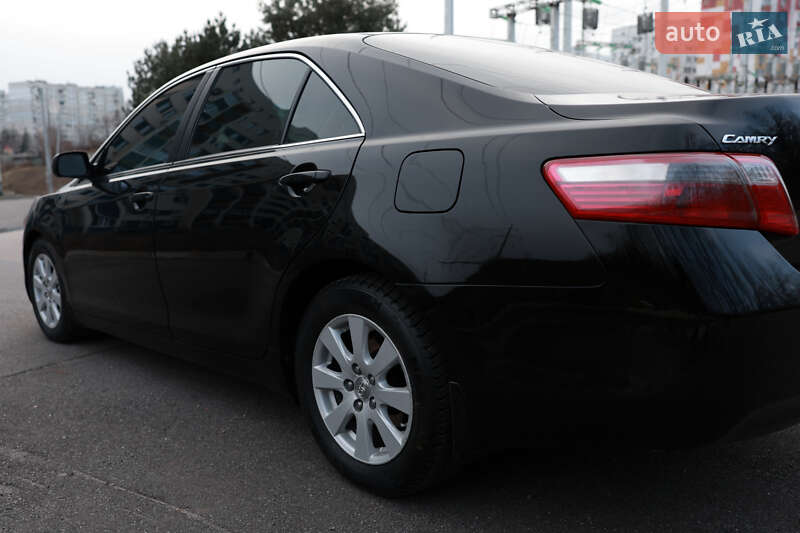 Седан Toyota Camry 2007 в Харькове