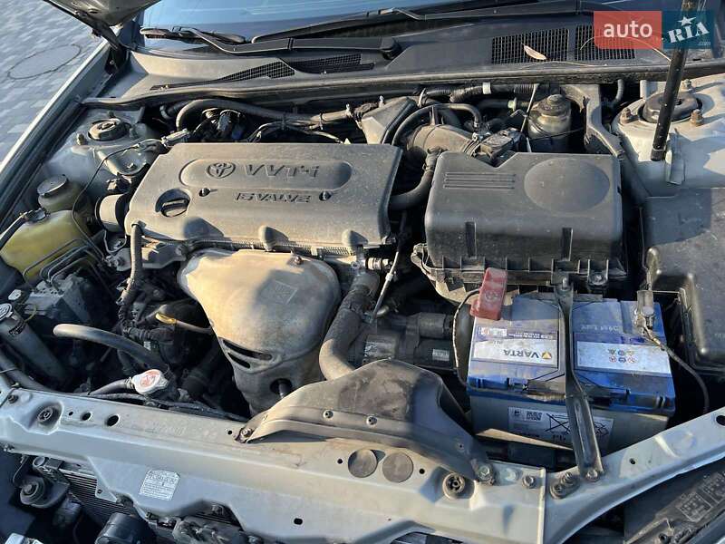 Седан Toyota Camry 2004 в Одессе
