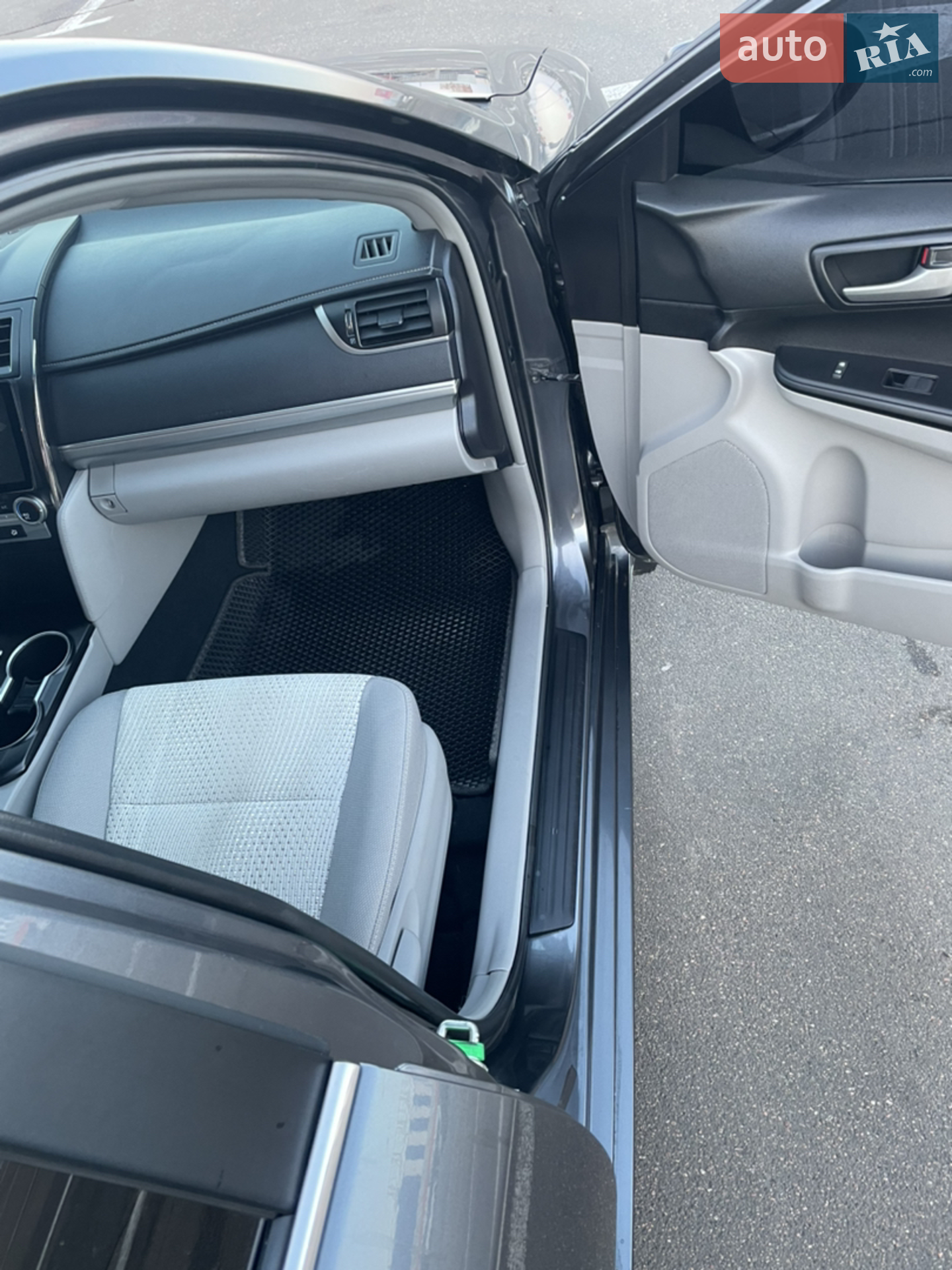 2013 Toyota Camry - мініатюра 14