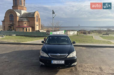 Седан Toyota Camry 2003 в Николаеве