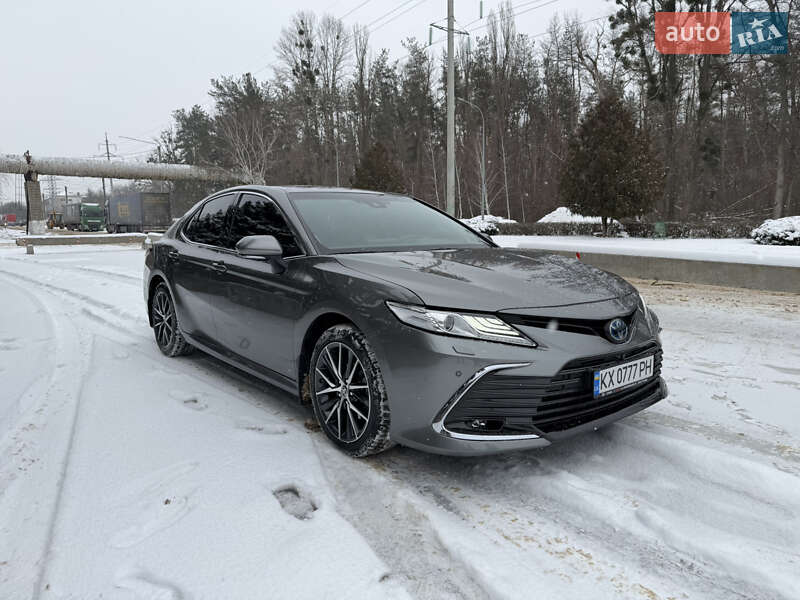 Toyota Camry 2022