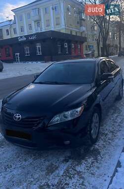 Седан Toyota Camry 2008 в Славянске