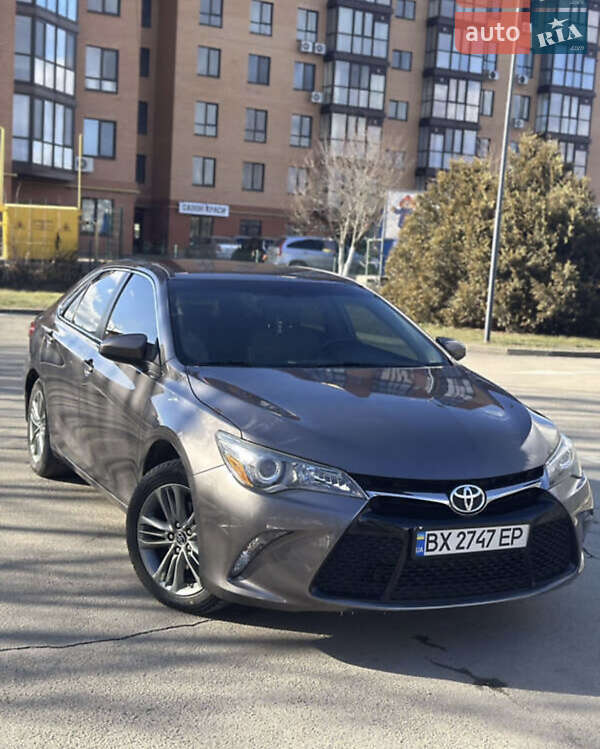 Toyota Camry 2014