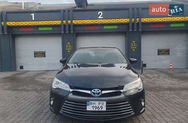 Седан Toyota Camry 2016 в Харькове