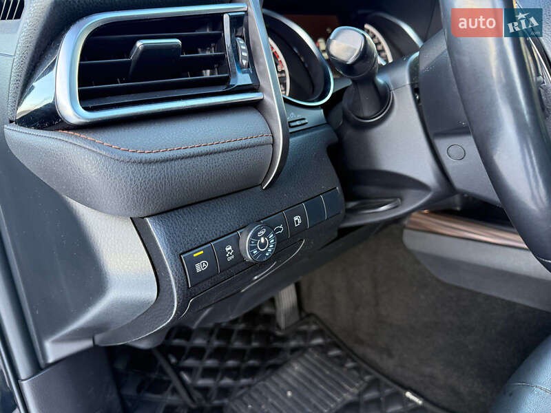 Седан Toyota Camry 2017 в Ивано-Франковске фото 12 Седан Toyota Camry 2017 в Ивано-Франковске
