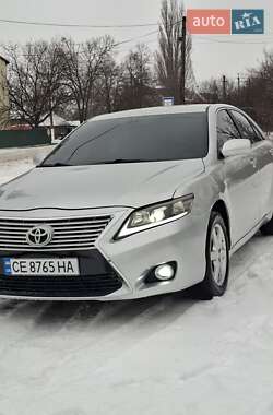 Седан Toyota Camry 2010 в Чернівцях
