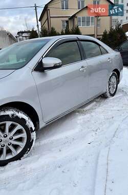 Седан Toyota Camry 2012 в Києві