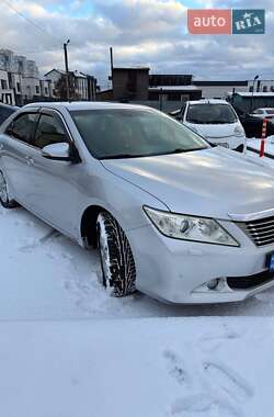 Седан Toyota Camry 2012 в Києві