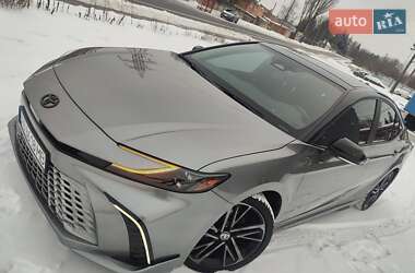 Седан Toyota Camry 2024 в Виннице