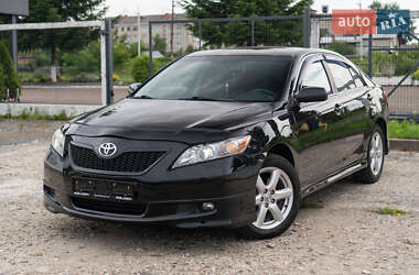 Седан Toyota Camry 2008 в Самборе