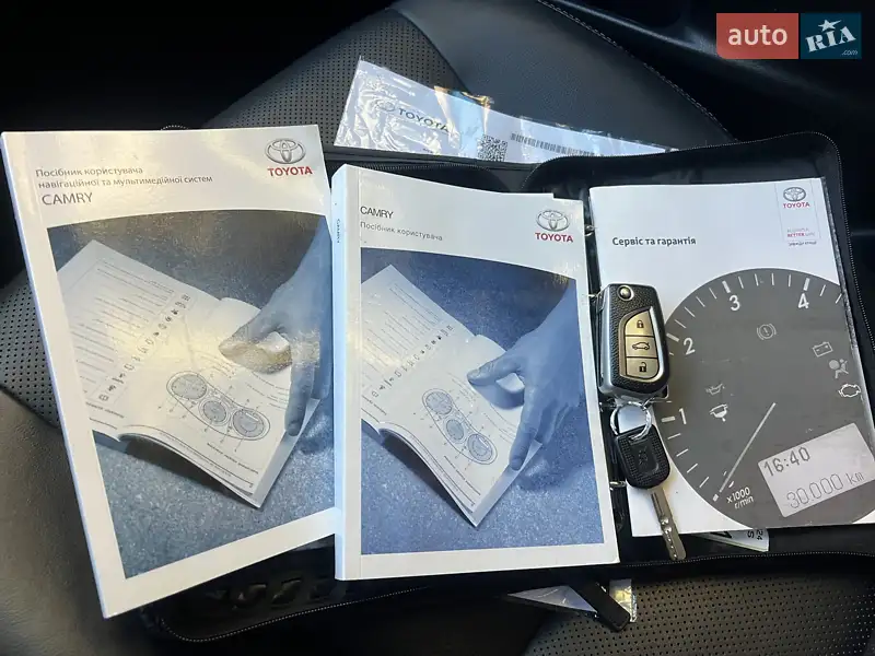 Седан Toyota Camry 2016 в Киеве документ