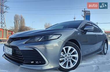 Седан Toyota Camry 2023 в Вінниці