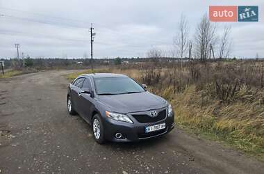 Седан Toyota Camry 2011 в Вишневому