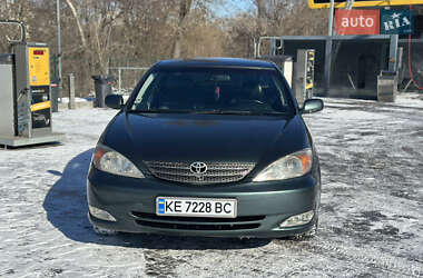 Седан Toyota Camry 2001 в Каменском