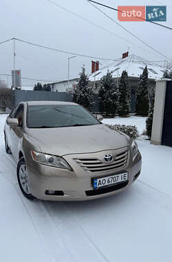 Седан Toyota Camry 2006 в Ужгороді