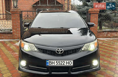 Седан Toyota Camry 2012 в Одесі