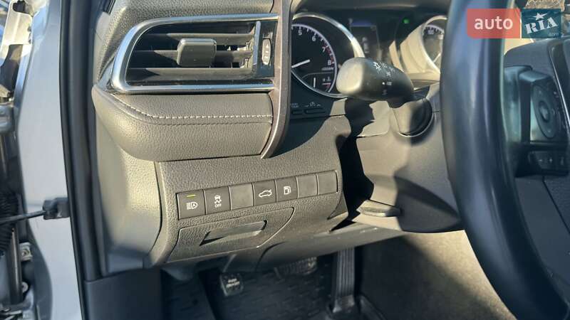 Седан Toyota Camry 2018 в Полтаве фото 14 Седан Toyota Camry 2018 в Полтаве