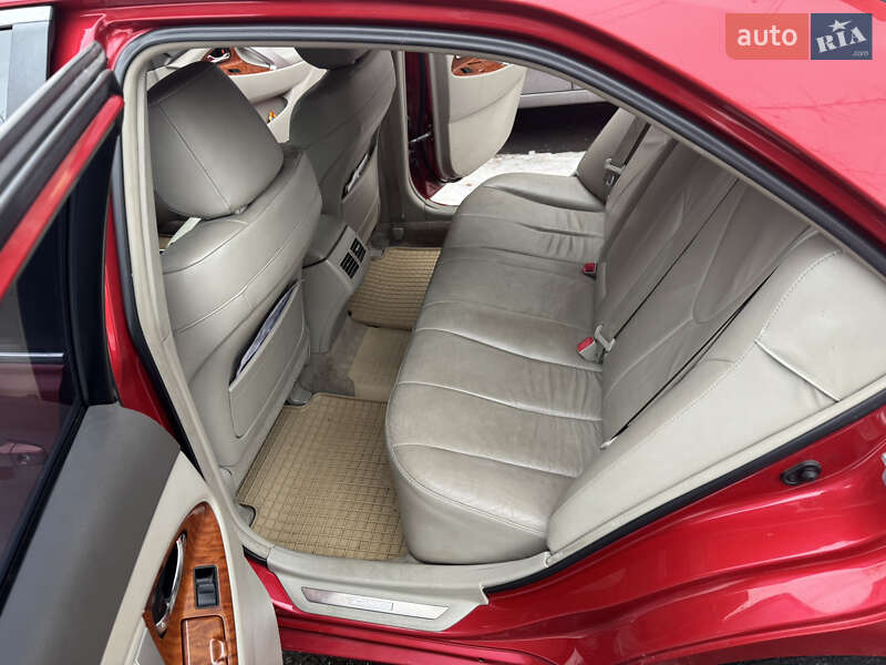 Седан Toyota Camry 2008 в Виннице