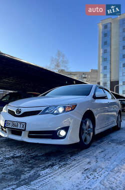 Седан Toyota Camry 2012 в Одессе