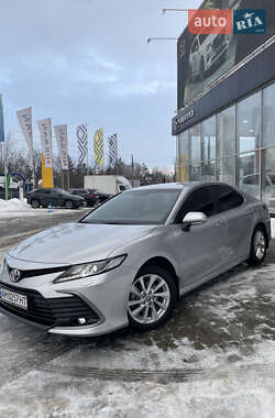 Седан Toyota Camry 2023 в Житомирі