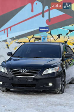 Седан Toyota Camry 2008 в Черкассах