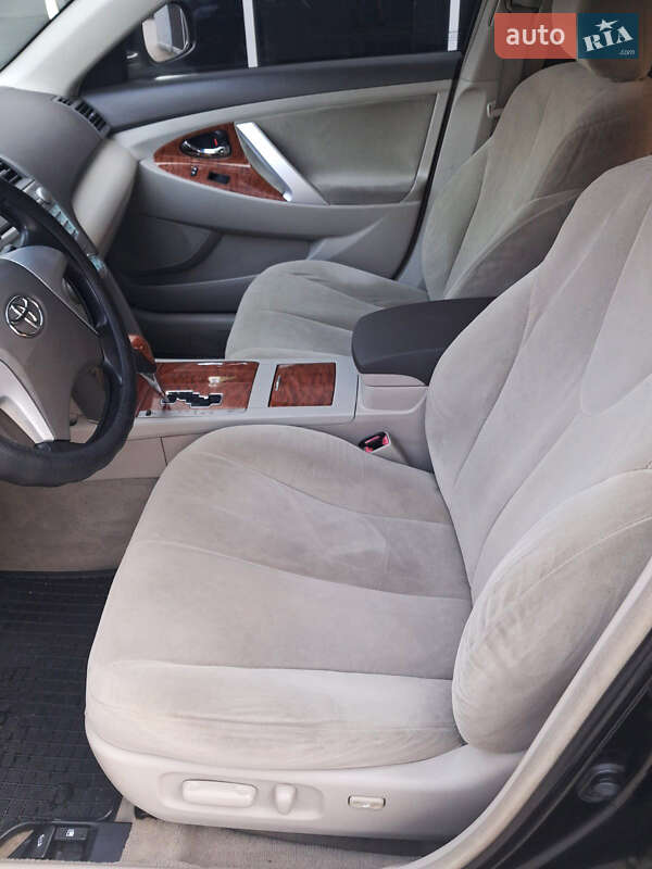 Седан Toyota Camry 2007 в Одессе