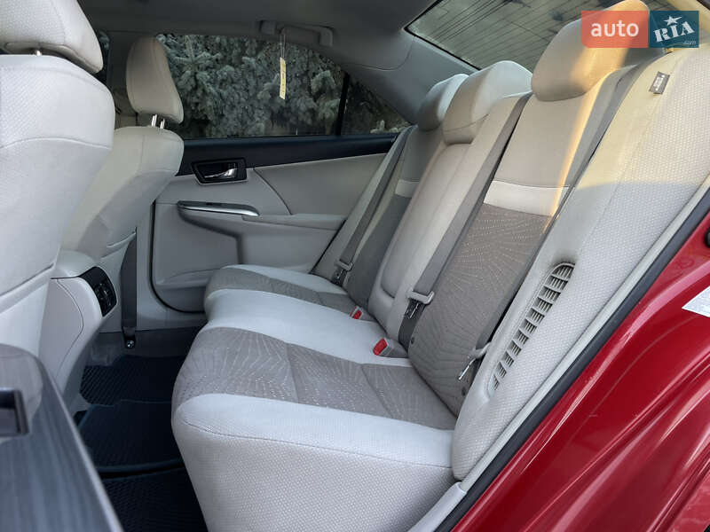 Седан Toyota Camry 2012 в Одесі