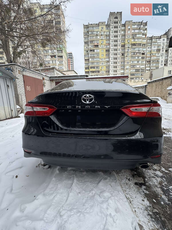 Седан Toyota Camry 2019 в Киеве фото 4 Седан Toyota Camry 2019 в Киеве