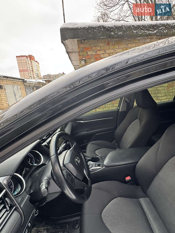 Седан Toyota Camry 2019 в Киеве фото 8 Седан Toyota Camry 2019 в Киеве