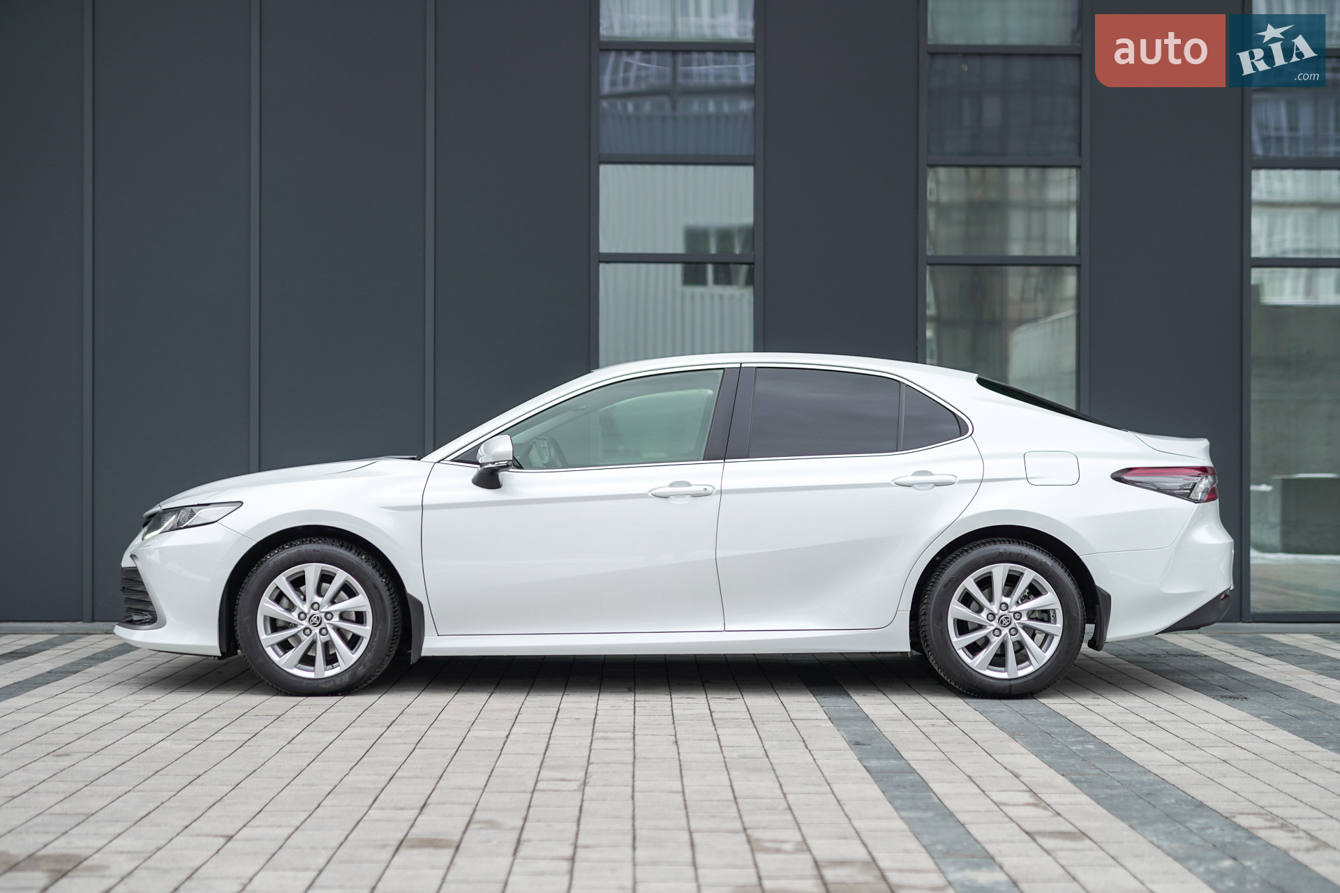 2022 Toyota Camry - мініатюра 40